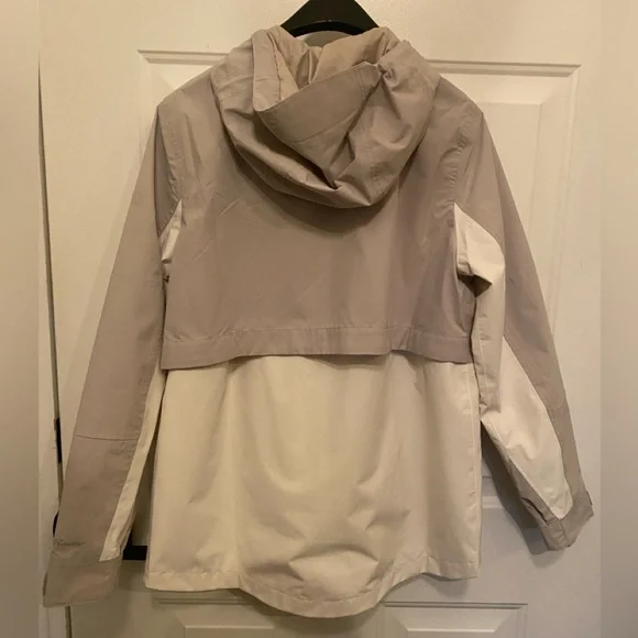 Women’s Fall Jacket - Picture 6 of 12